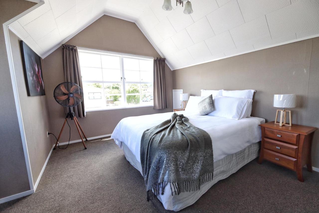 2Mins To Lakefront Family Retreat Taupo Exterior photo